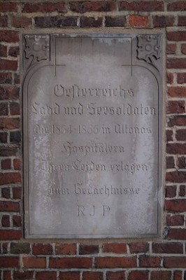 Gedenkstätte II. Die Tafel an der St.-Joseph-Kirche in St. Pauli..JPG